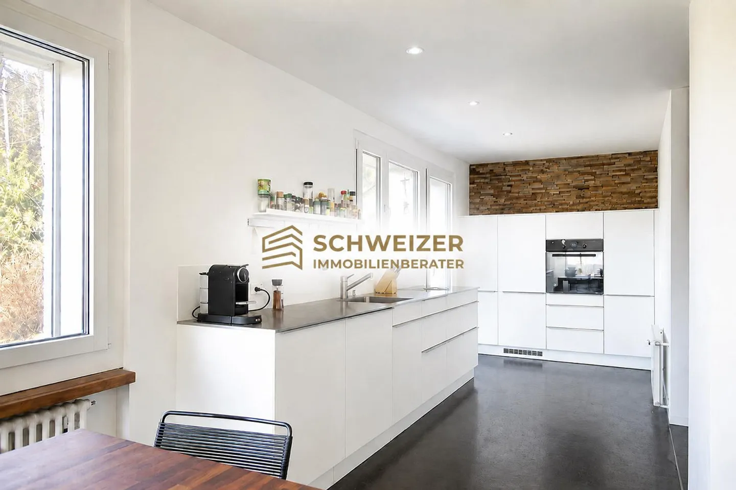 Charming Exterior, Modern Interior – Multi-Family House with Panoramic Views - Photo 6 of 8