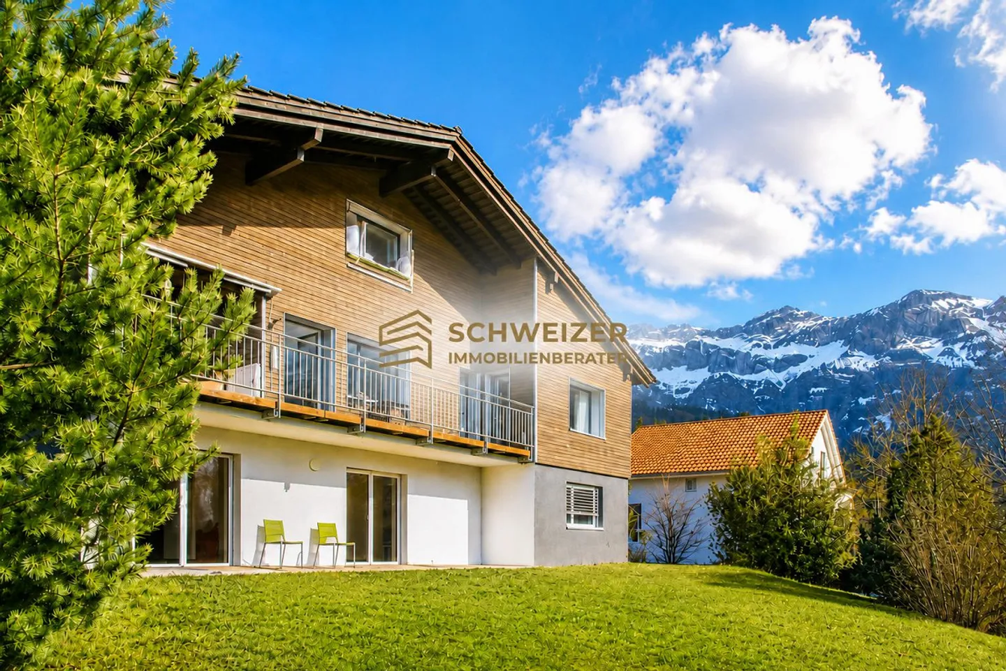 Charming Exterior, Modern Interior – Multi-Family House with Panoramic Views - Photo 8 of 8