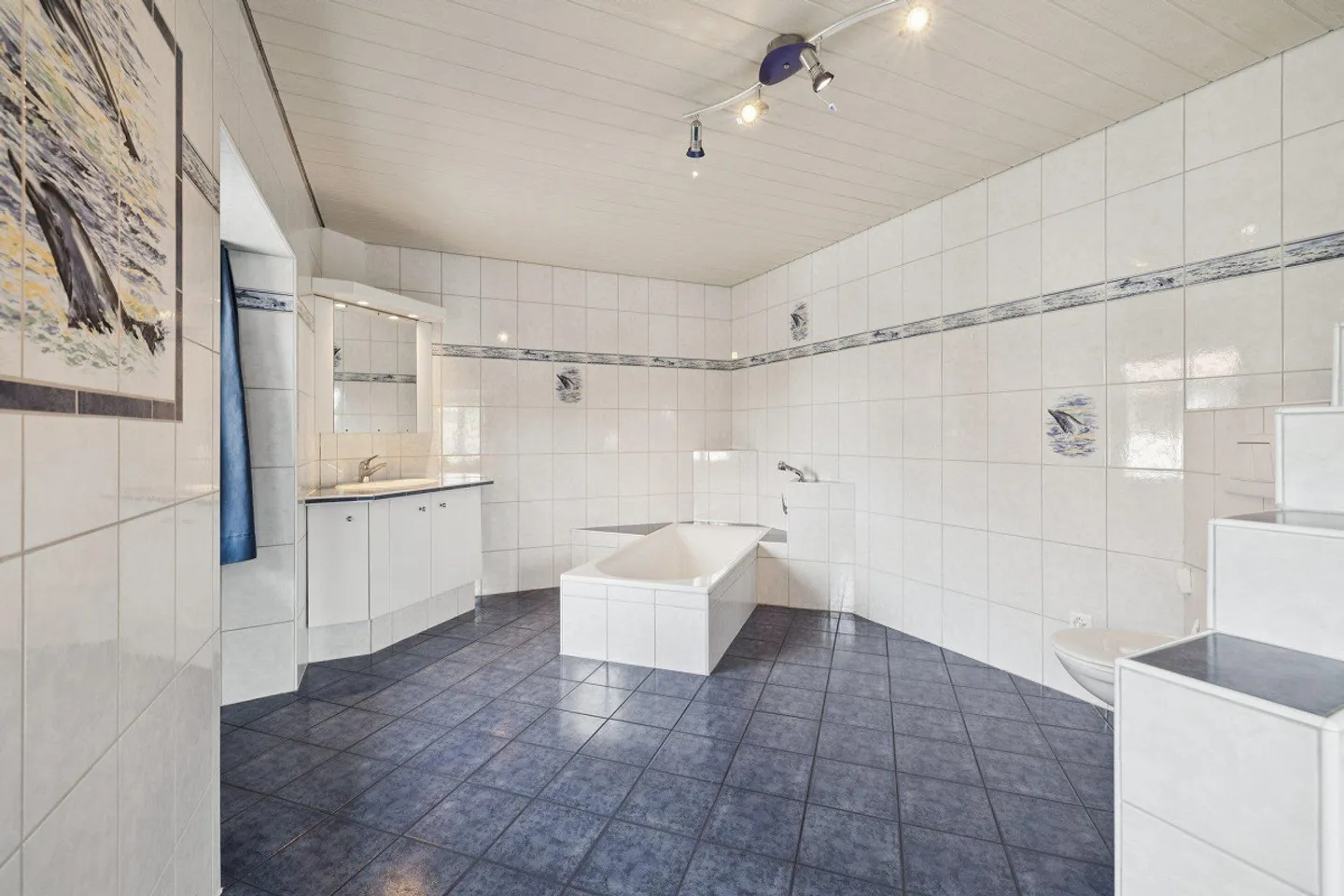 Une maison avec un caractère unique - Photo 6 sur 16