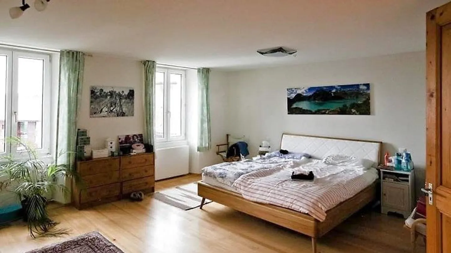 Geräumige Wohnung mit Garten - Foto 3 von 9