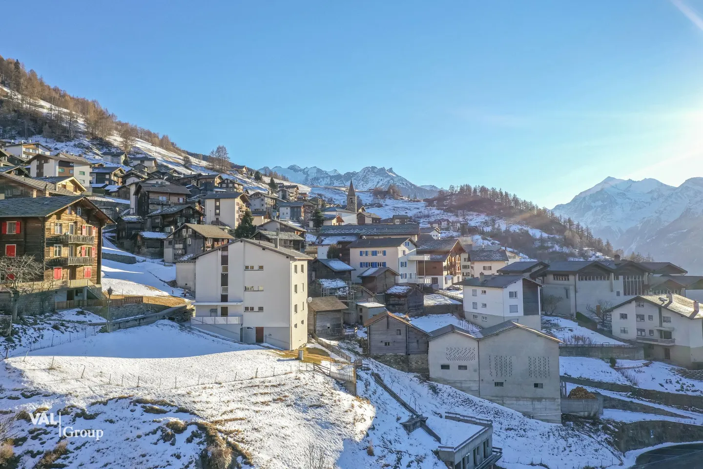 Étable, Grange et Garage dans un Bel Emplacement - Photo 8 sur 8