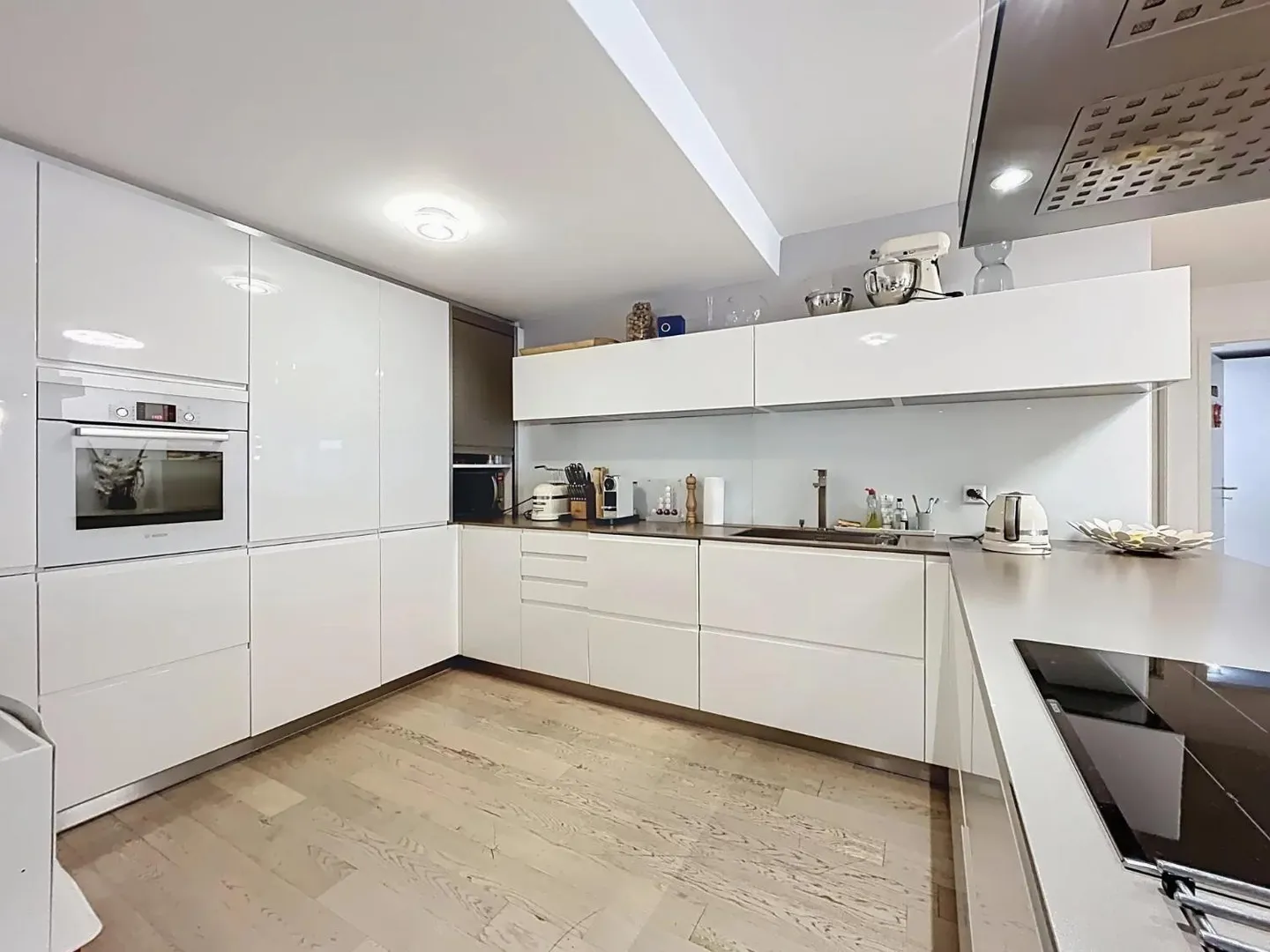 Appartement avec 4.5 pièces au centre-ville - Photo 6 sur 11