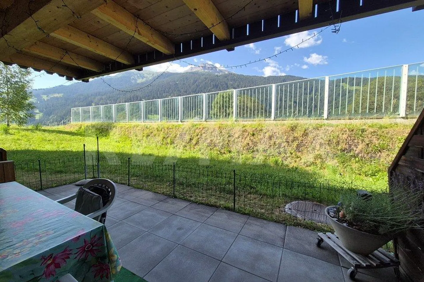 Appartamento 5 locali con due terrazze a Serneus - residenza principale - Foto 4 di 13