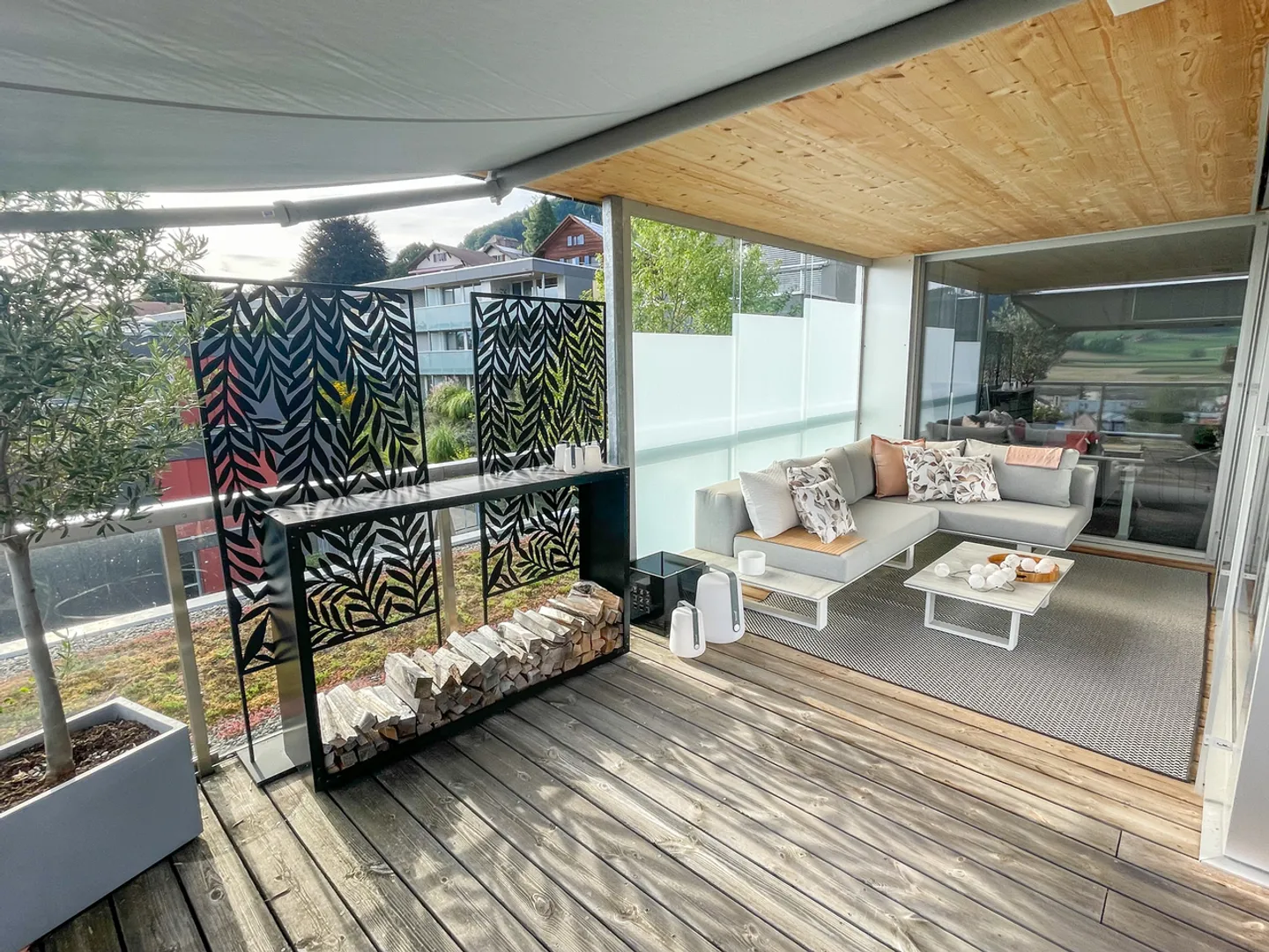 Appartement en Attique 3½ pièces avec très grande terrasse - Photo 8 sur 9