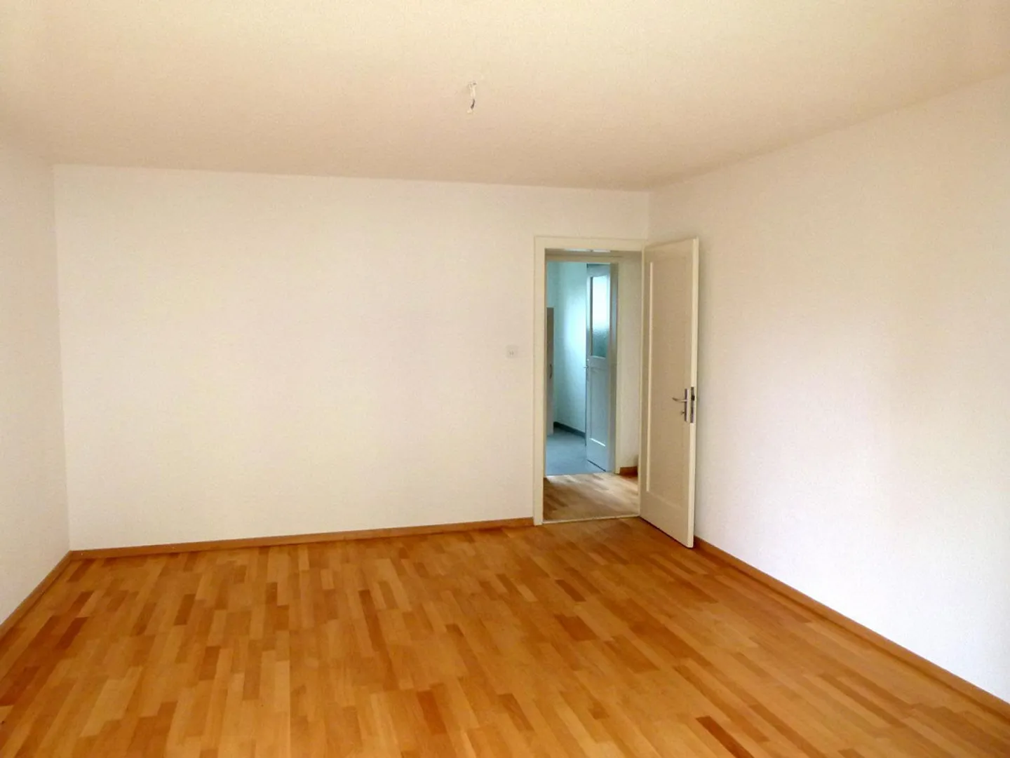 Beautiful 3-room apartment in a quiet location in Zollikofen - Photo 4 of 15
