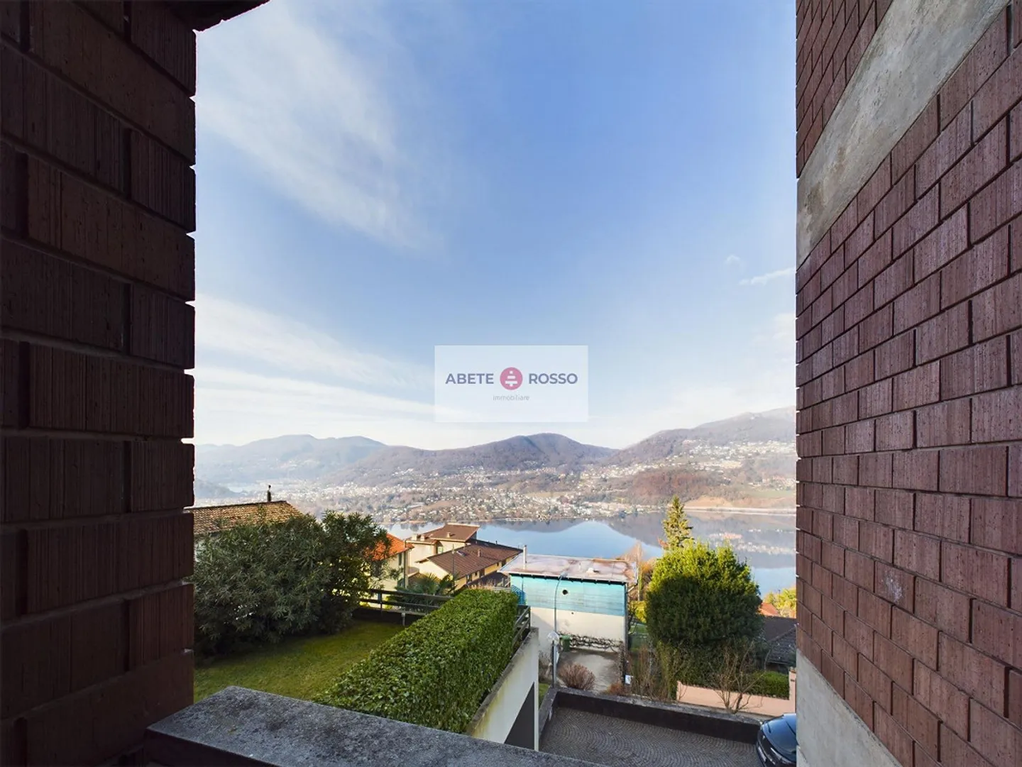 Charming Apartment with Lake View - Photo 9 of 18