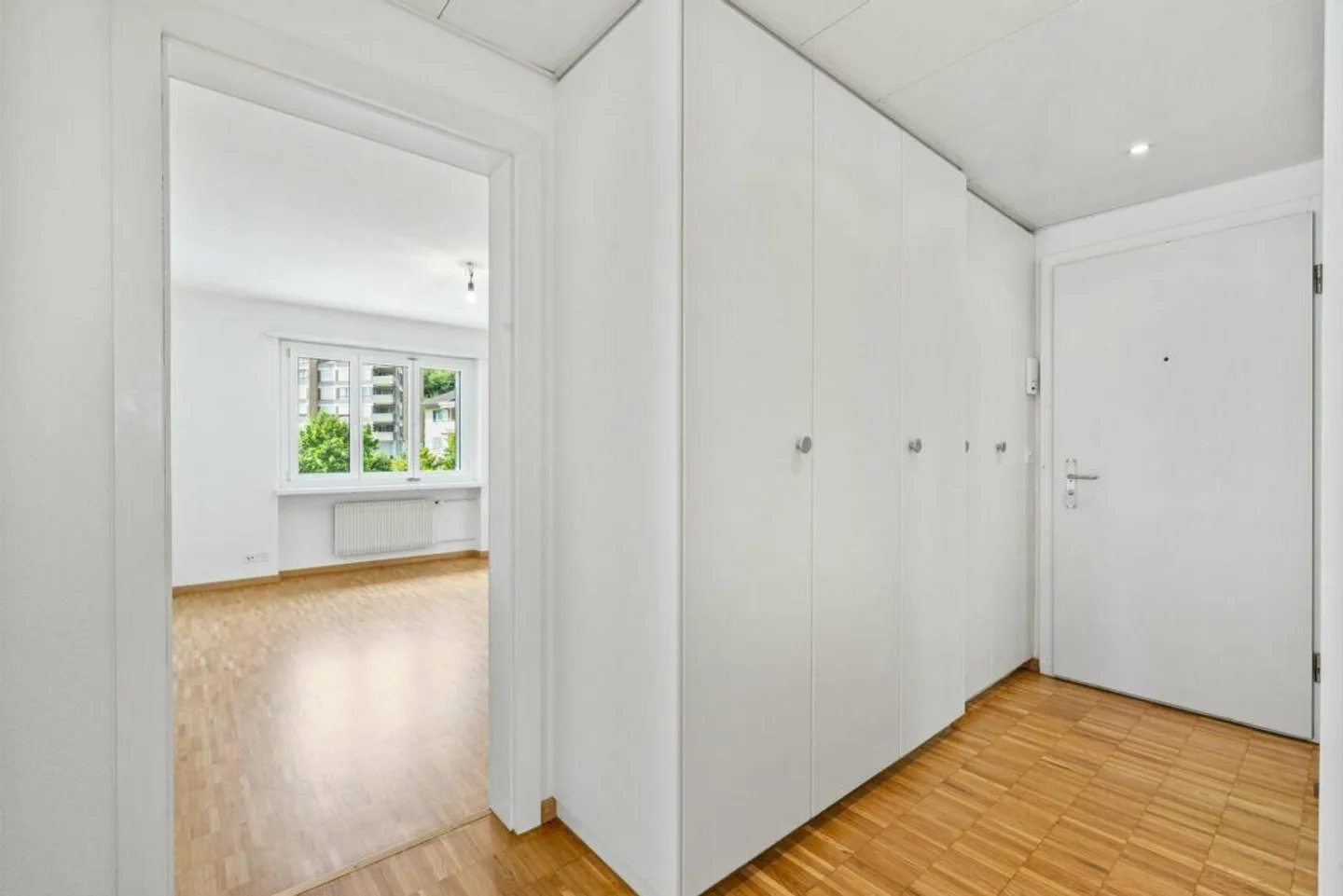 4.5 Room Apartment in Lucerne - Photo 4 of 6