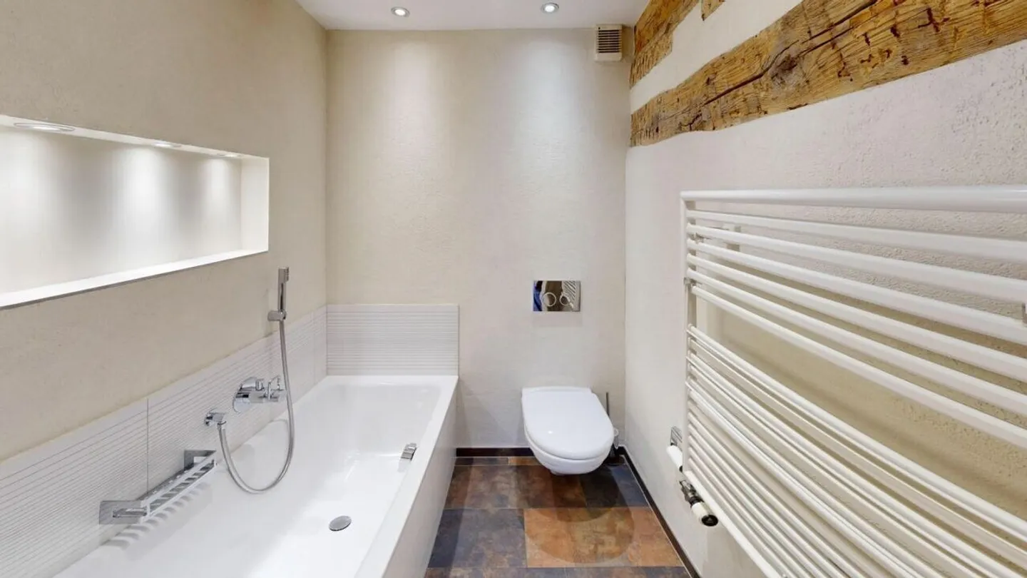 Appartamento affascinante con giardino privato e basse spese accessorie - Foto 14 di 23