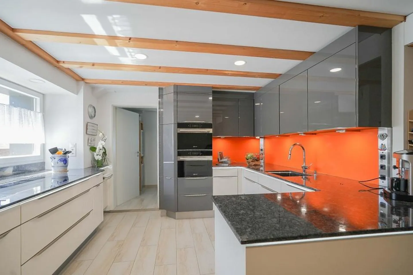 4.5 Room Maisonette Apartment with Huge Multi-Purpose Room - Photo 6 of 13