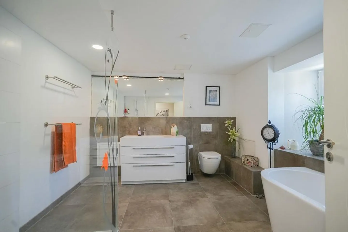 4.5 Room Maisonette Apartment with Huge Multi-Purpose Room - Photo 12 of 13