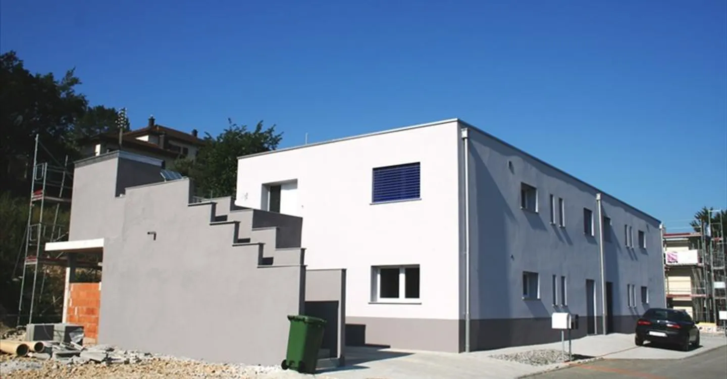 Appartement moderne 4,5 pièces - Photo 2 sur 17
