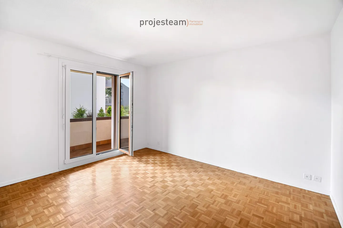 Appartement rénové avec balcons - Photo 17 sur 23