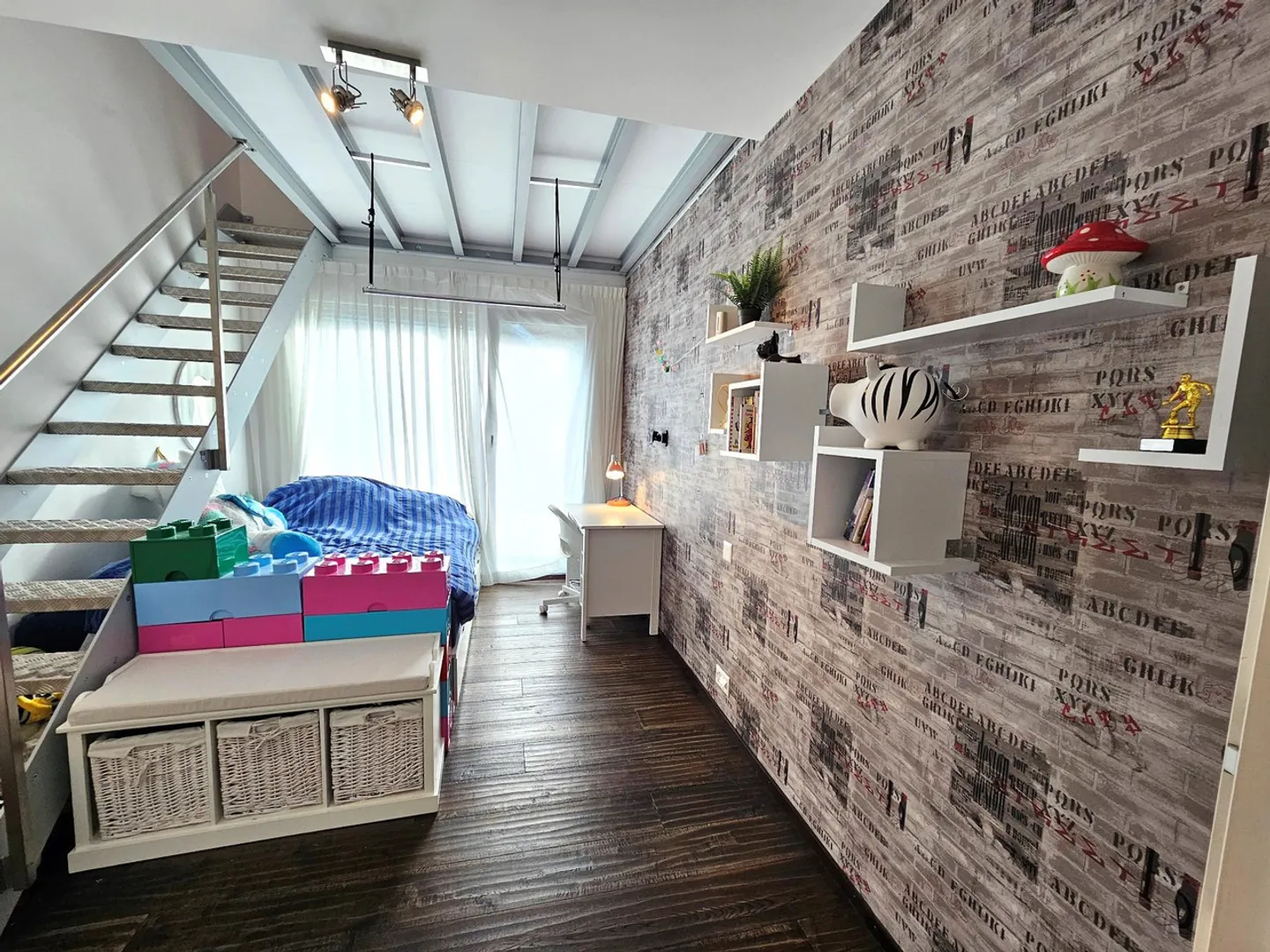 Raro, da non perdere - Duplex molto moderno di 6,5 stanze in mansarda, ampie terrazze - Foto 11 di 15