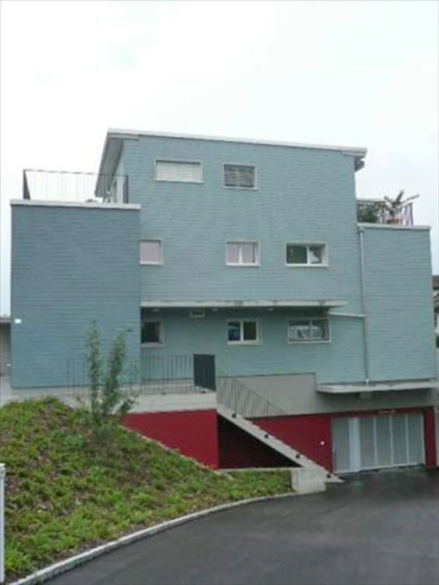 Parking spaces for rent - Photo 2 of 2