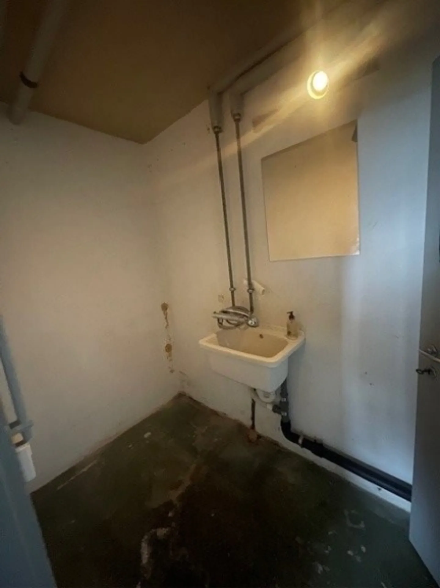 Votre salle de loisirs vous attend - Espace pour vous et votre loisir - Photo 1 sur 4