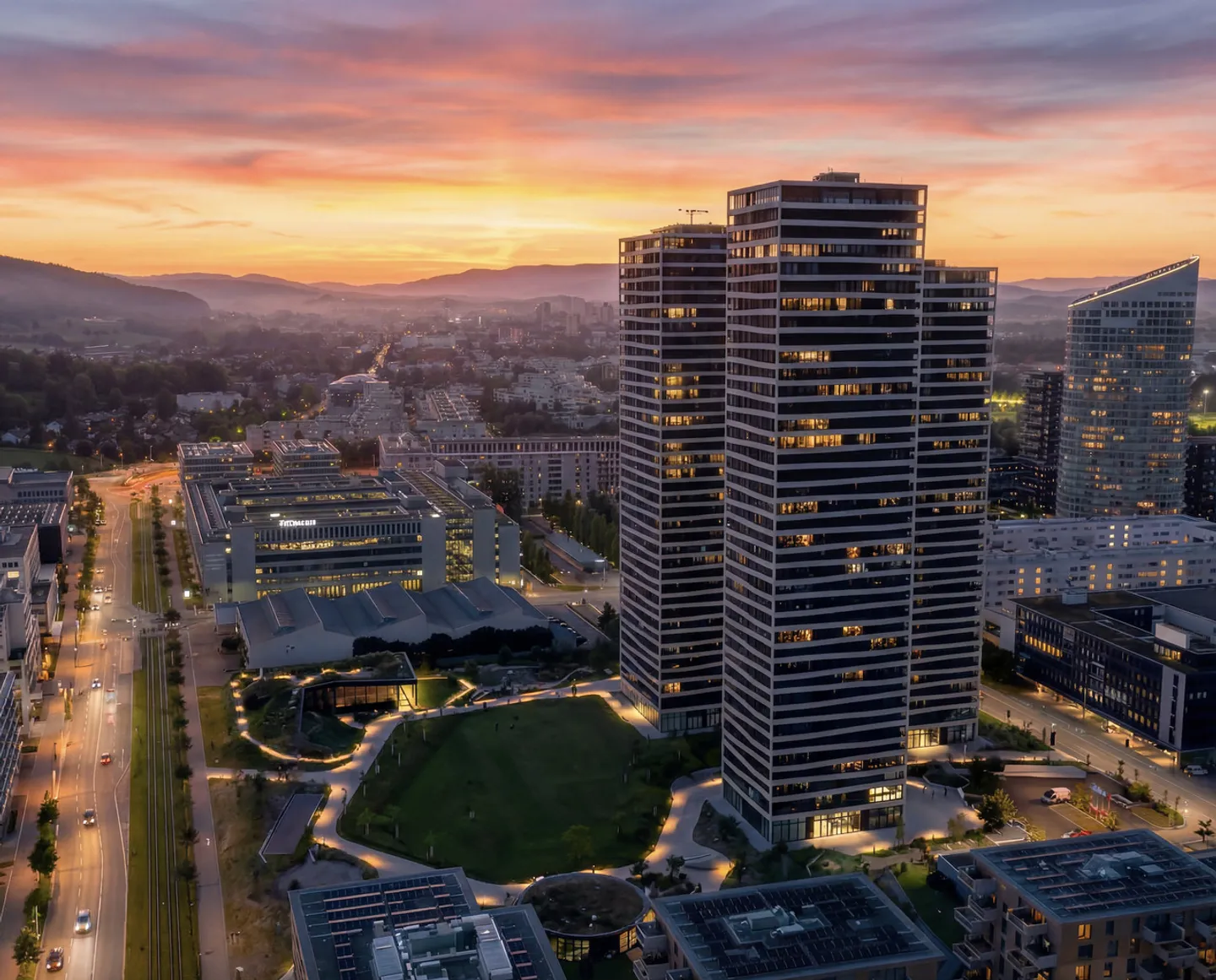 Rare opportunity in the popular 'Three Point' project - Luxury above the rooftops (33rd floor) - Photo 1 of 13