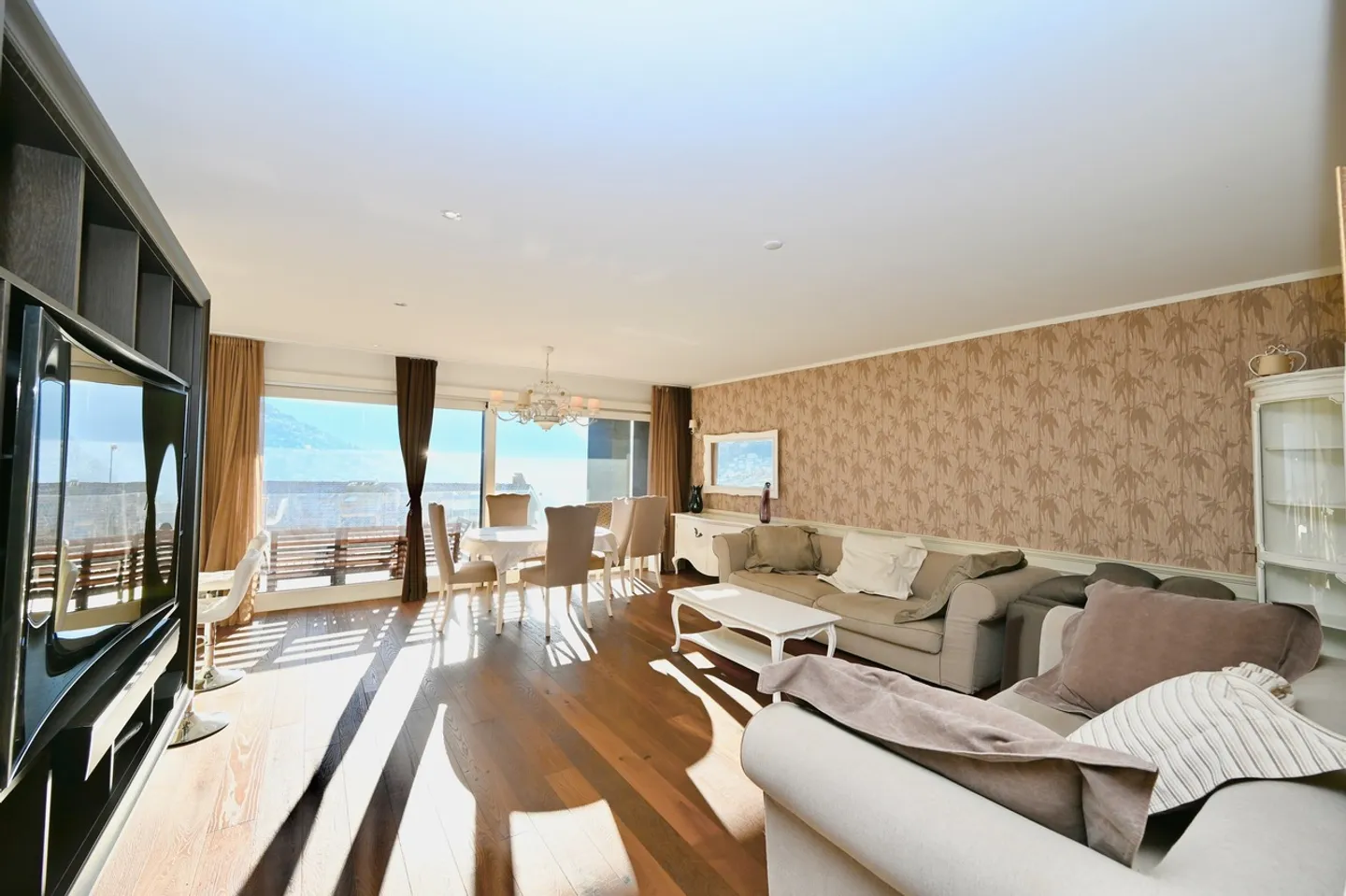 Penthouse for sale - Photo 2 of 25
