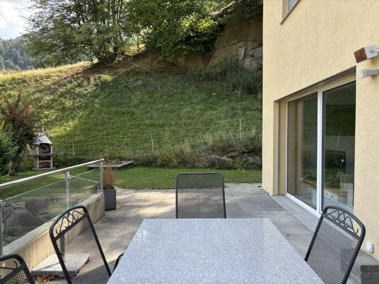 Charmantes Doppelhaus mit Gartenblick - Foto 23 von 30