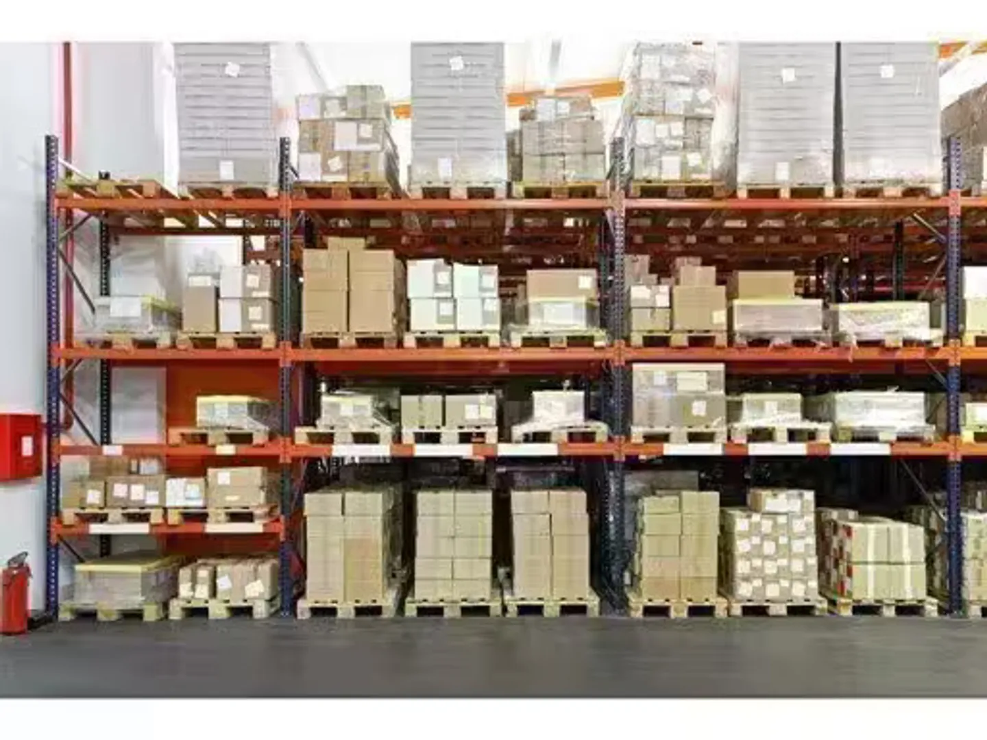 Spacious Warehouse with High Ceilings - Photo 1 of 1