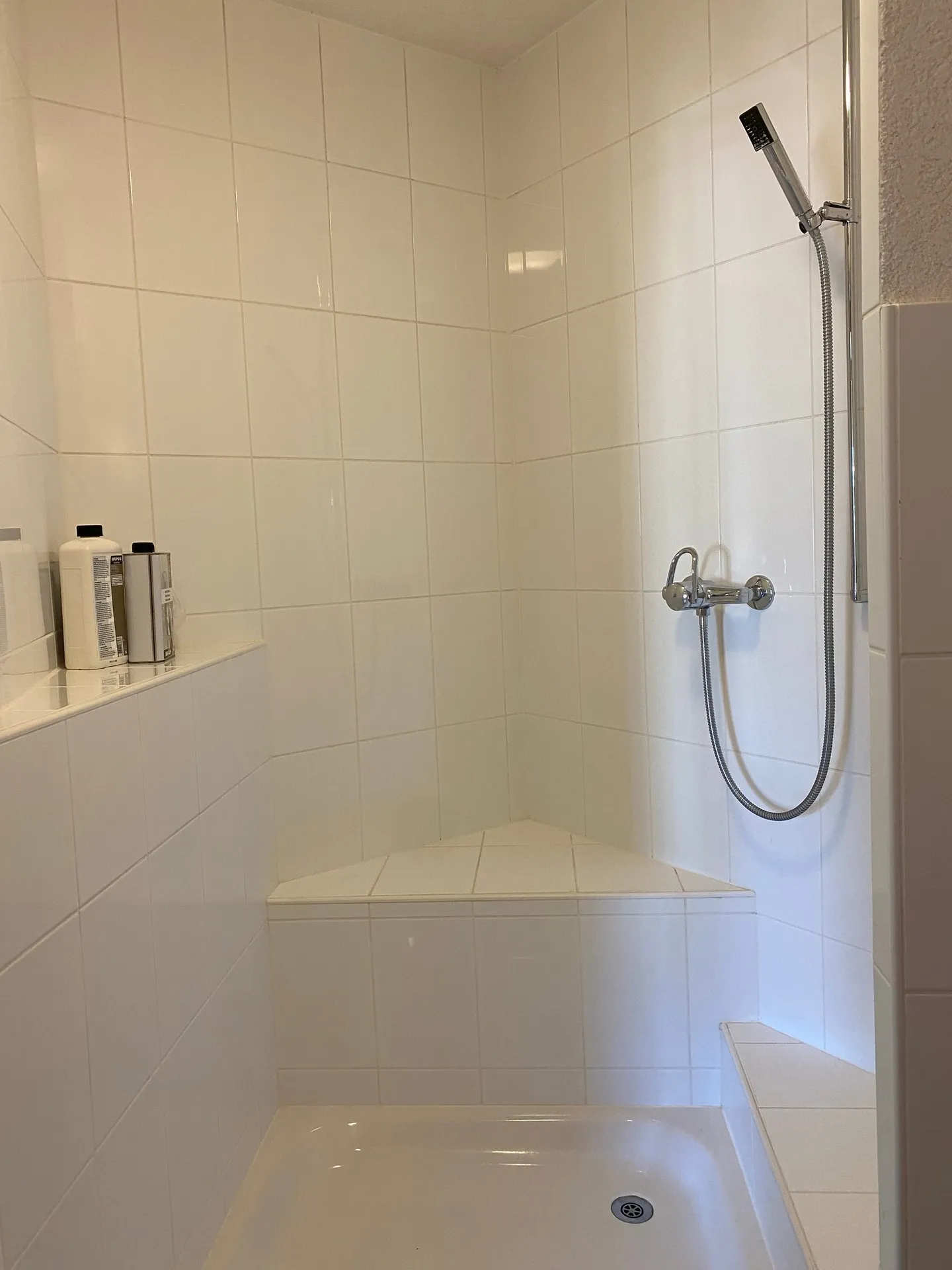 Beautiful, bright attic apartment with balcony and wonderful view - Photo 3 of 18