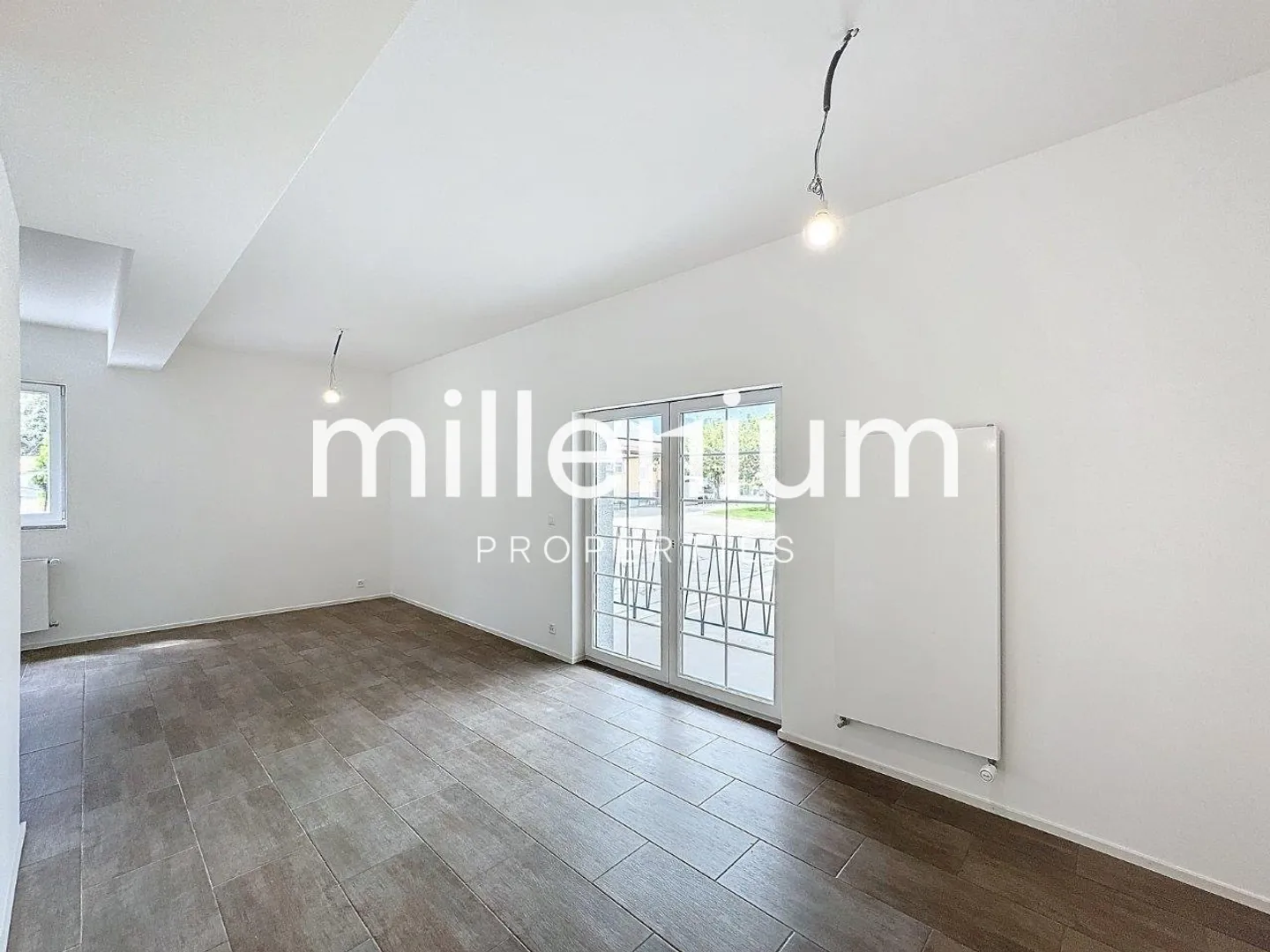 Vollständig renovierte Wohnung im Zentrum von Gimel - Foto 3 von 8