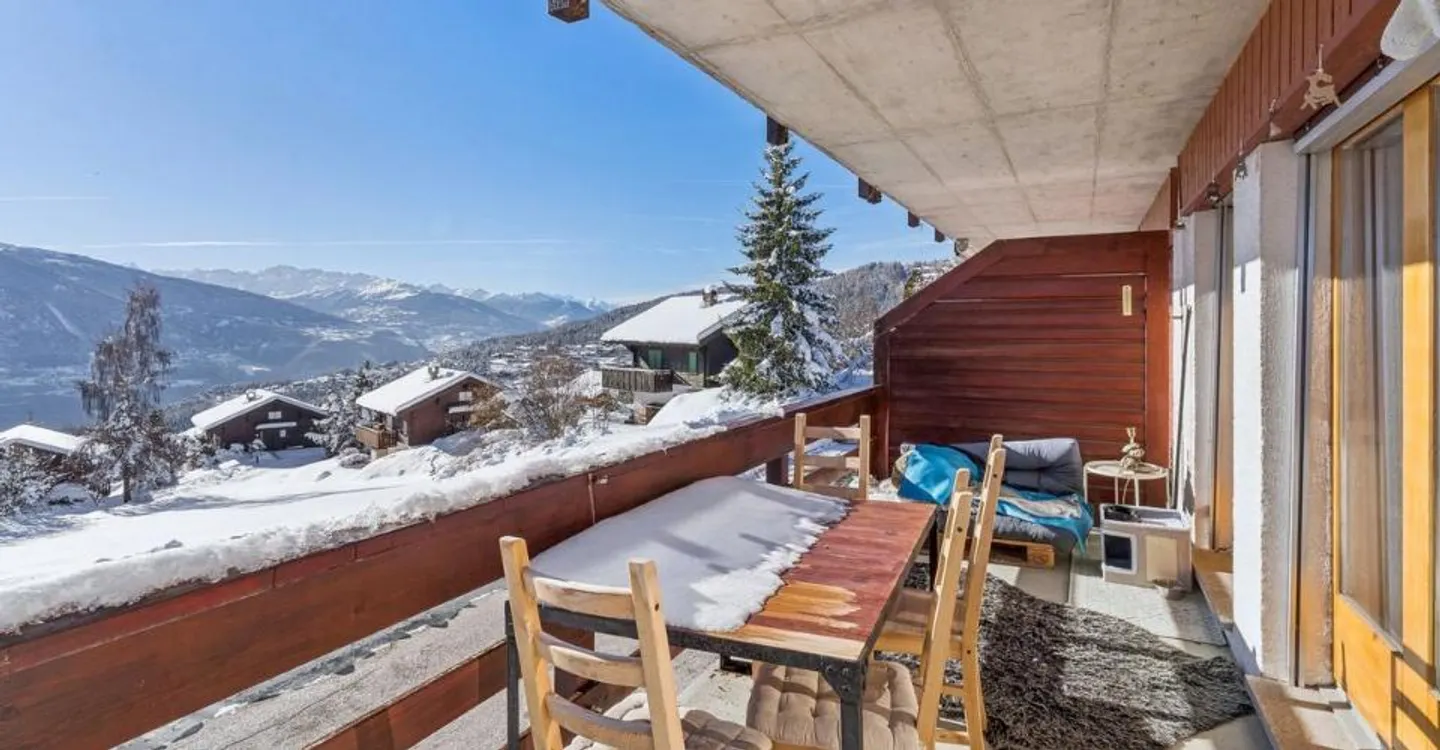 Appartamento arredato luminoso con vista panoramica a Crans-Montana - Foto 8 di 11