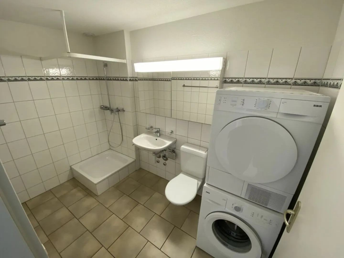 2.5 ZW Ettenfeld North - Zurigo Seebach - Foto 5 di 7