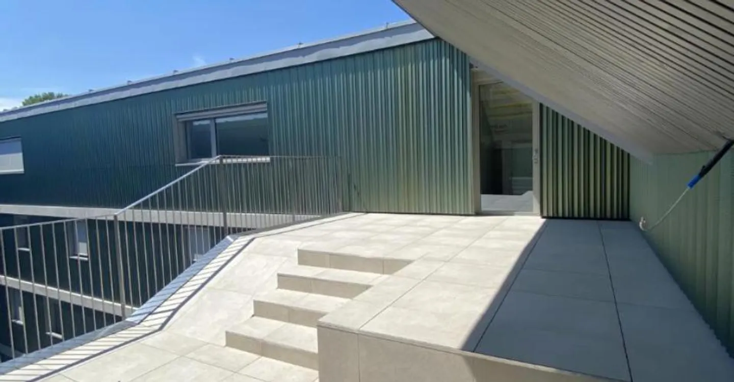 Magnifique appartement récent de 4.5 pièces aux combles à Eysins - Foto 8 di 9
