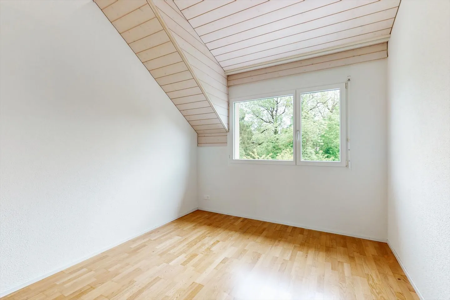 Appartement 4.5 pièces - Foto 6 von 9