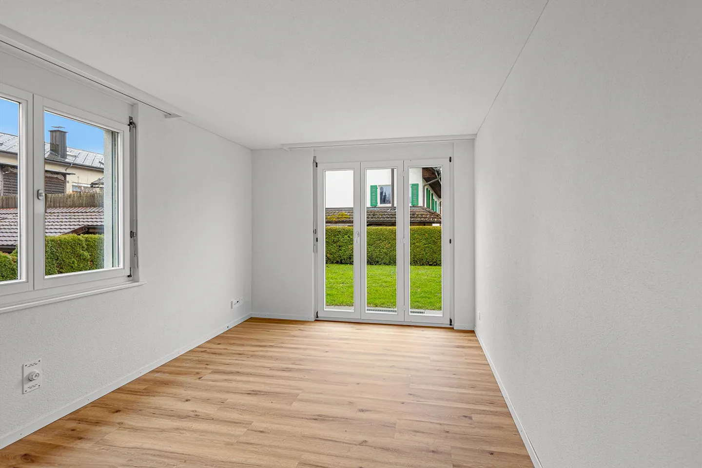 Maison familiale jumelée avec appartement et grenier aménagé - Photo 5 sur 13