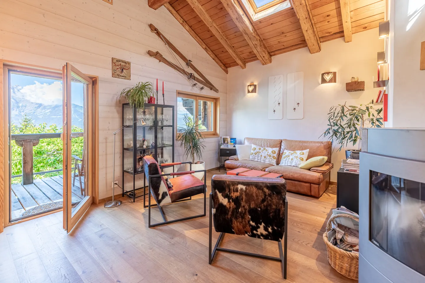 Chalet 4,5 stanze - Foto 1 di 11