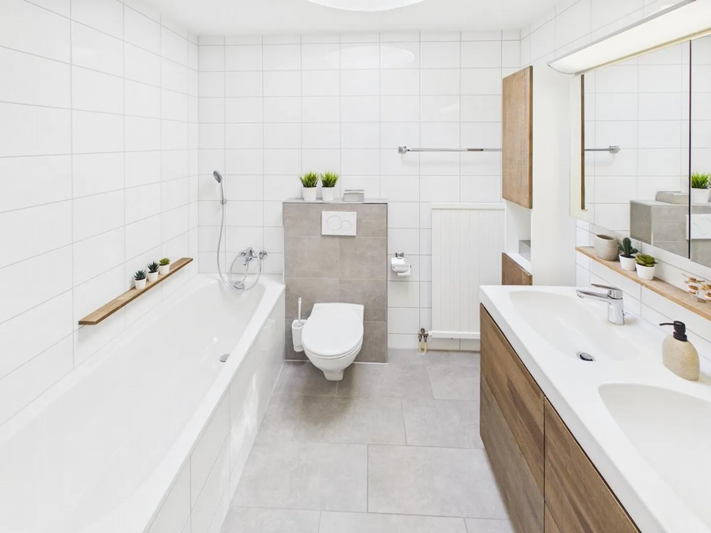 Maison individuelle en rangée de 6,5 pièces rénovée avec style - Photo 11 sur 26