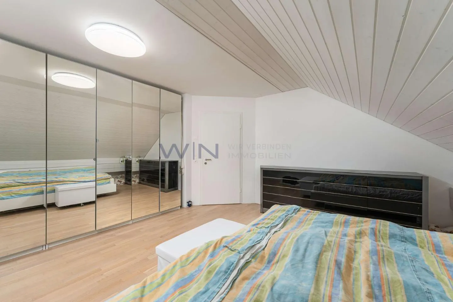 Wohnung kaufen - Foto 2 von 11