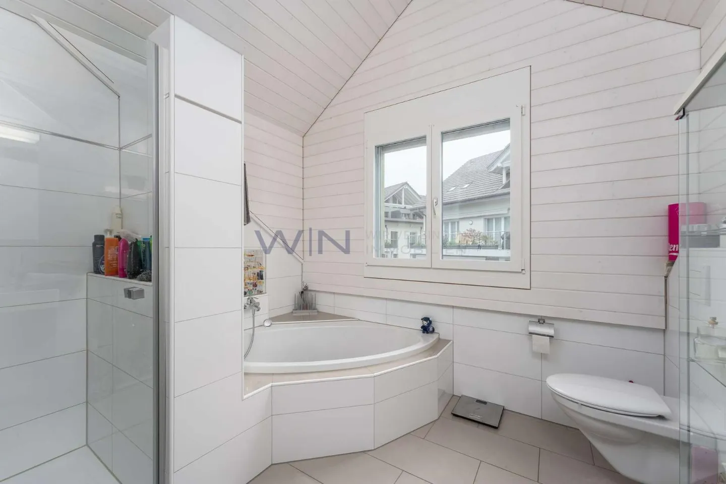 Wohnung kaufen - Foto 3 von 11