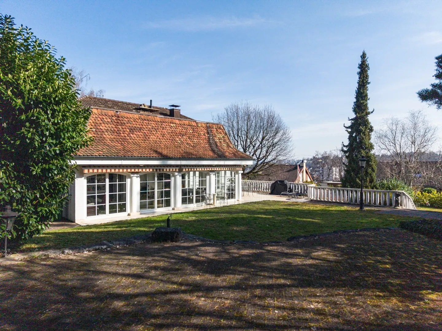 Sunny Villa in Binningen - Photo 7 of 8