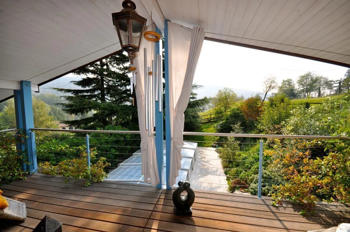 Landhaus Eingebettet in Grün mit Pool und Stallungen in Origlio - Foto 5 von 14