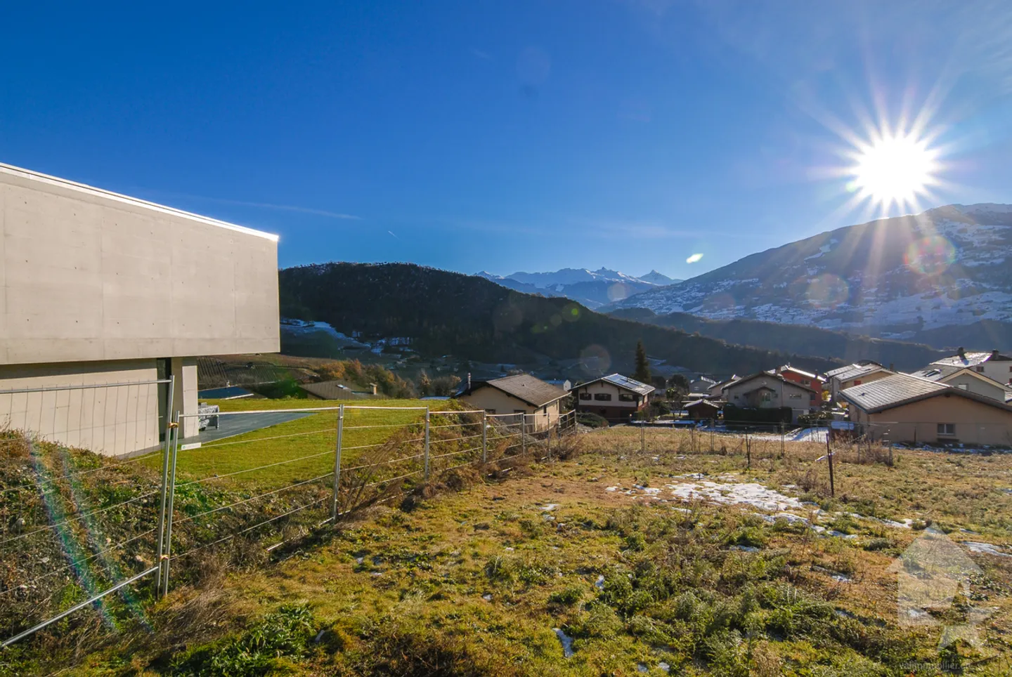 Penthouse 3,5 Zimmer mit moderner und eleganter Architektur - Foto 3 von 10