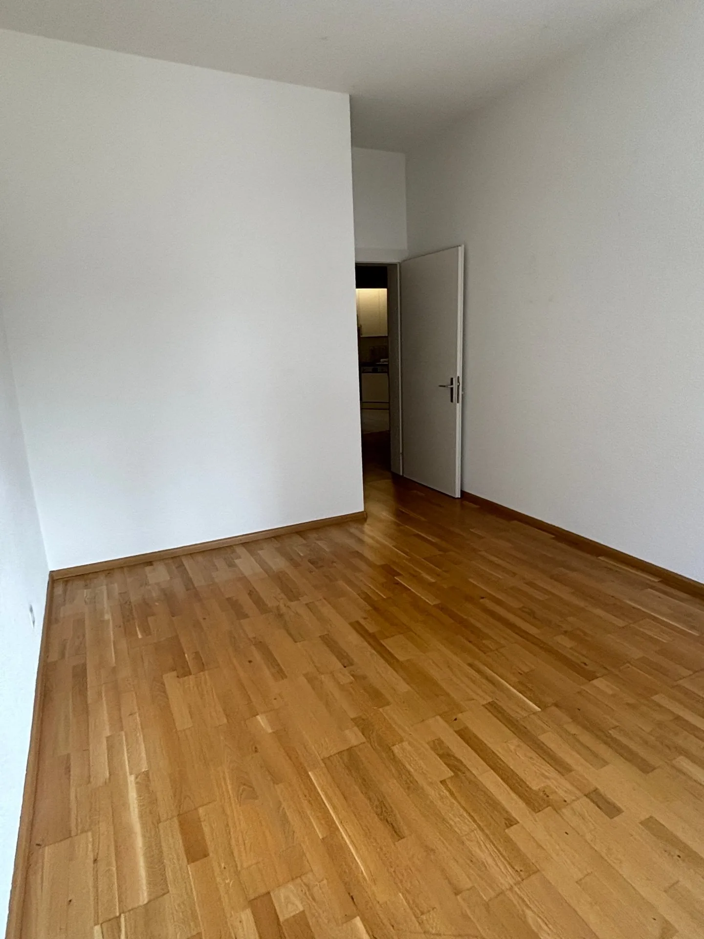 Appartamento affascinante con 4 stanze al 1° piano in Geltenwilenstrasse, St. Gallen - Foto 15 di 18