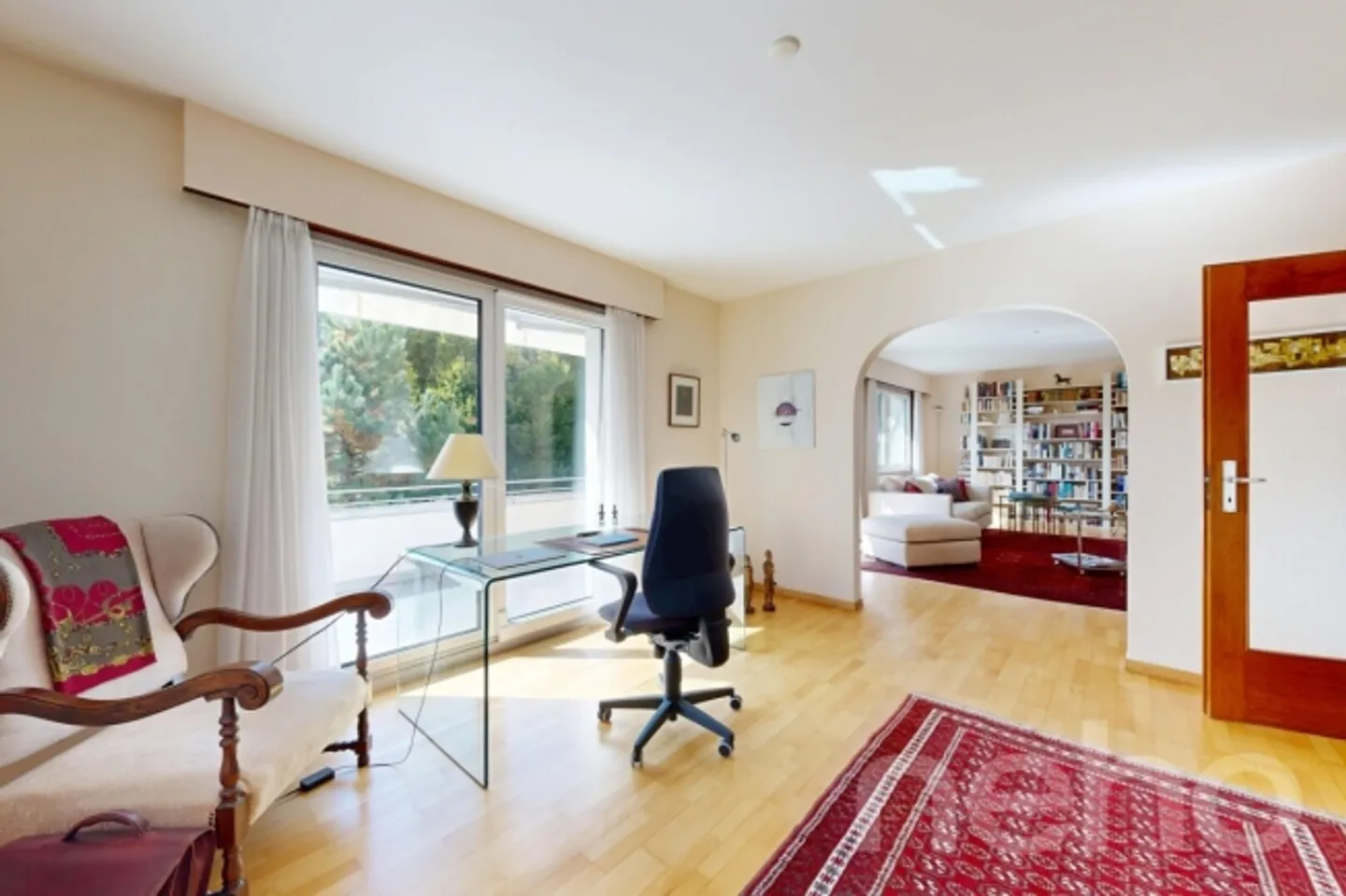 Wunderschönes Familienhaus von 250 m² in den Hügeln von Lausanne - Foto 5 von 12