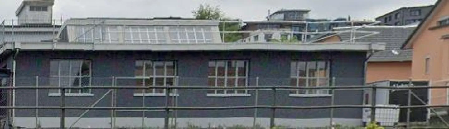 Commercial Hall Storage Workshop Studio Ground Level Accessible approx. 180m2 - Photo 1 of 23