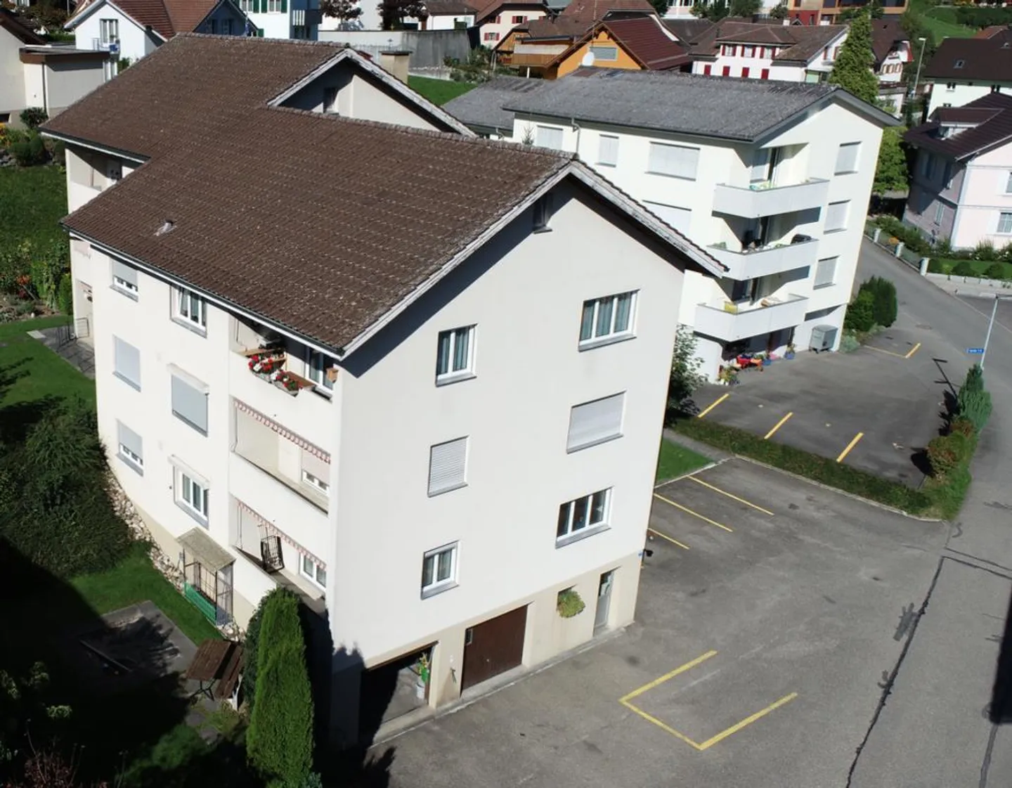 Appartement idéal pour célibataire au pied de la région de Napf - Photo 1 sur 4