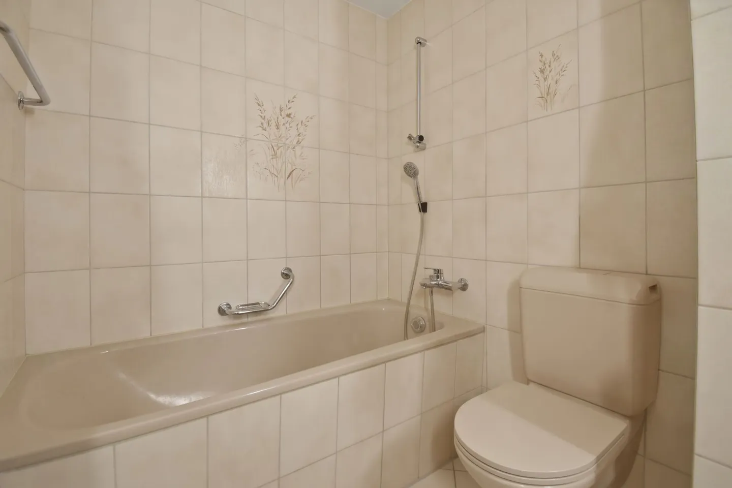 Moderne Wohnung mit Zusatzraum - Foto 9 von 11