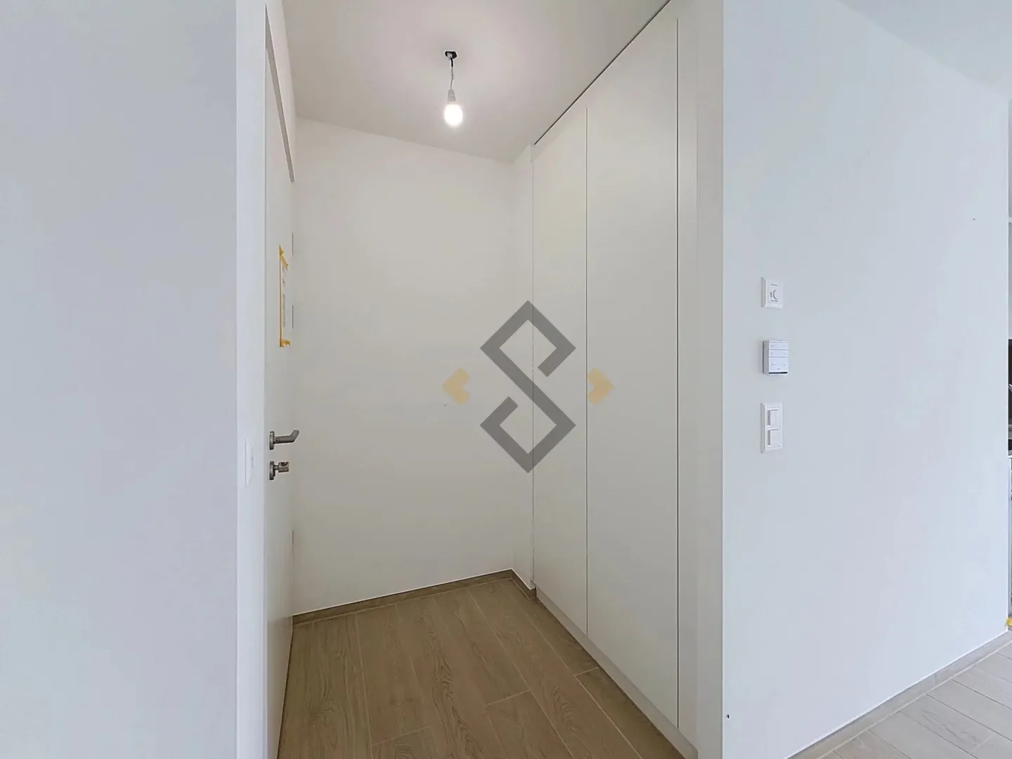 Modernes Apartment mit Bergblick - Foto 6 von 8