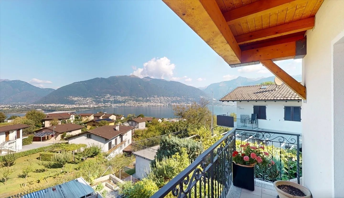 4.5 Zi.-Wohnung mit traumhafter Aussicht - Foto 2 von 17