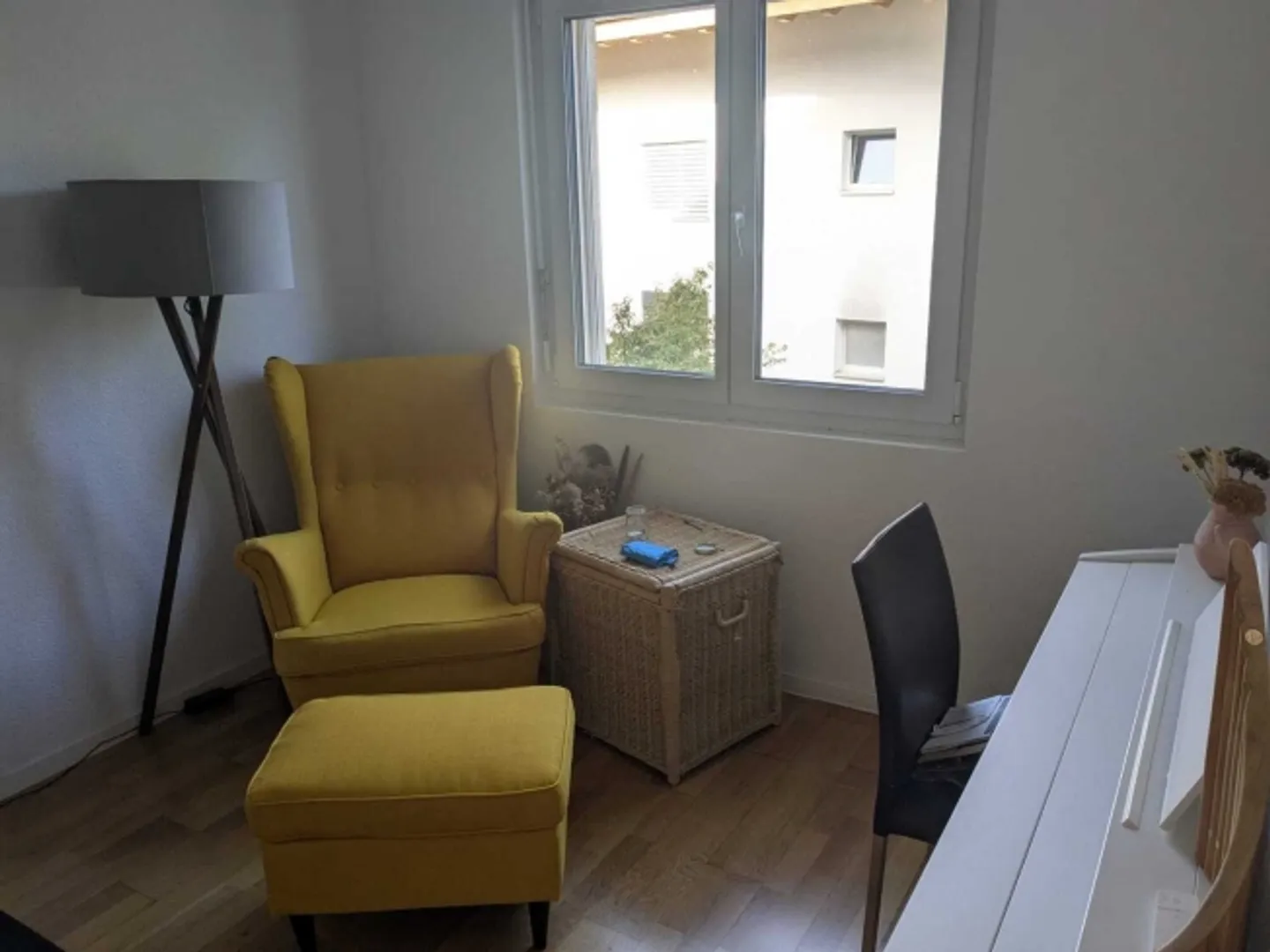 4½ APPARTAMENTO A STEFFISBURG (BE), ARREDATO, TEMPORANEO - Foto 4 di 9