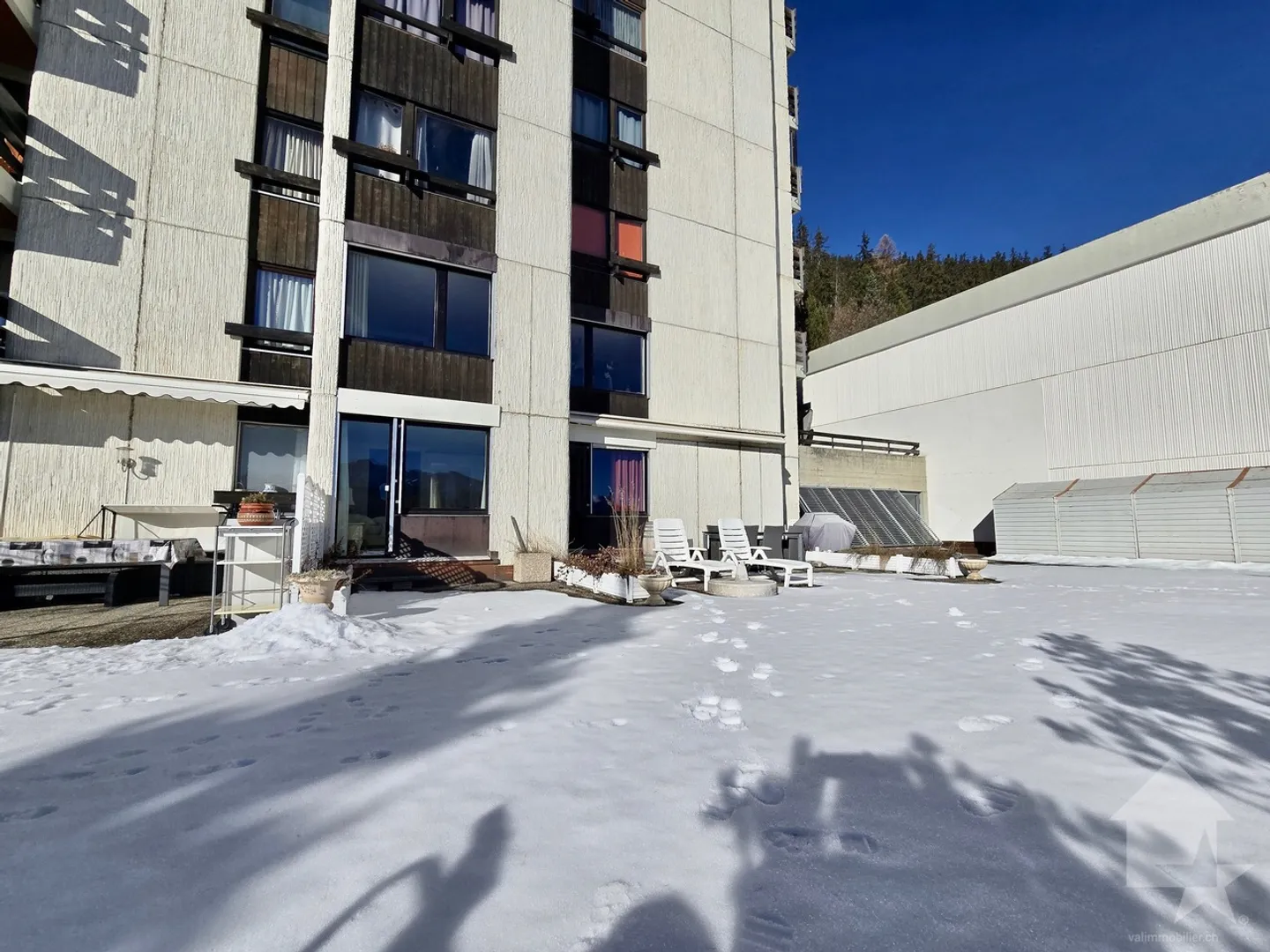 Maisonette of 133m2 with 2 terraces - Photo 18 of 35
