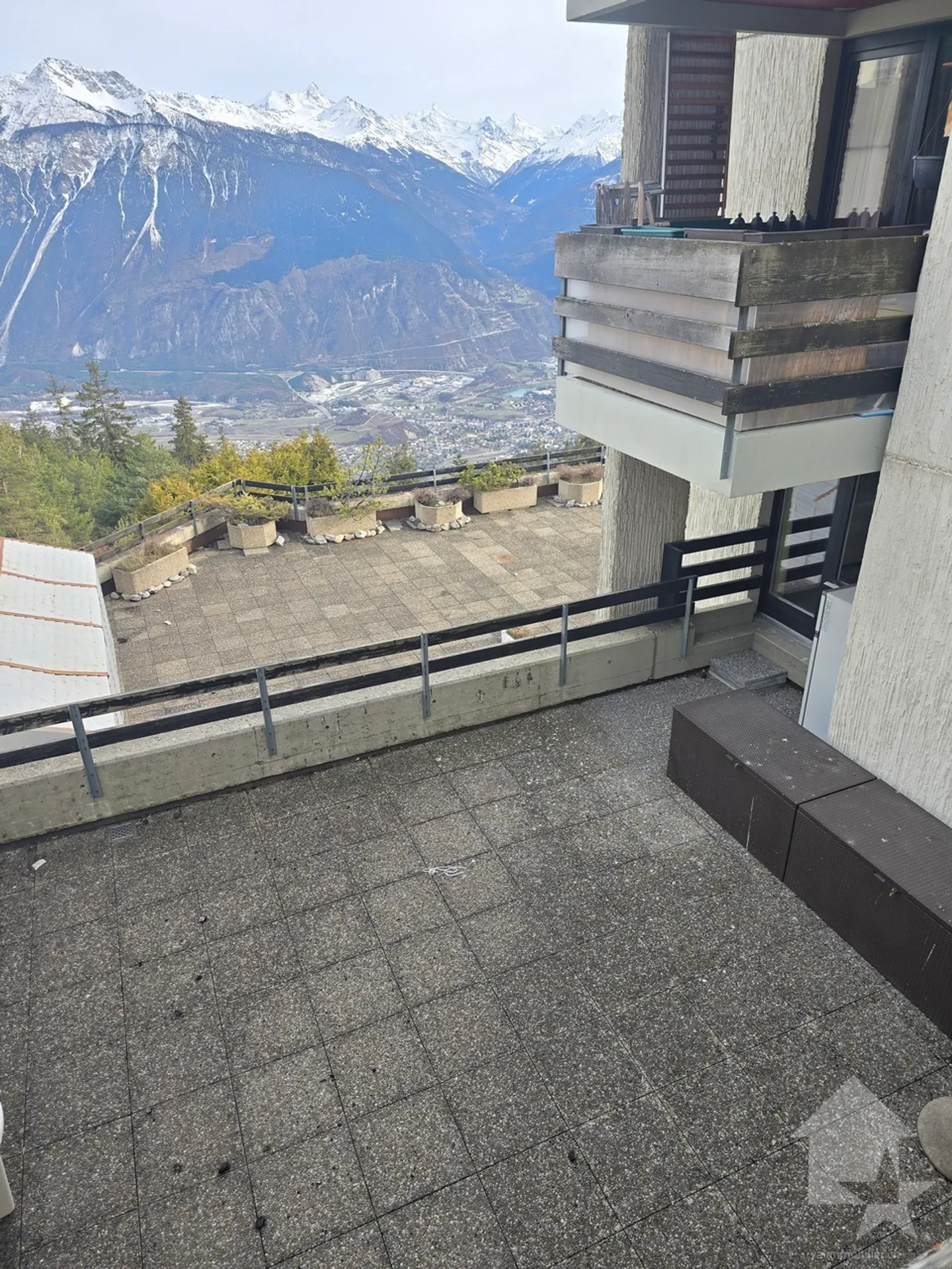 Maisonette of 133m2 with 2 terraces - Photo 28 of 35