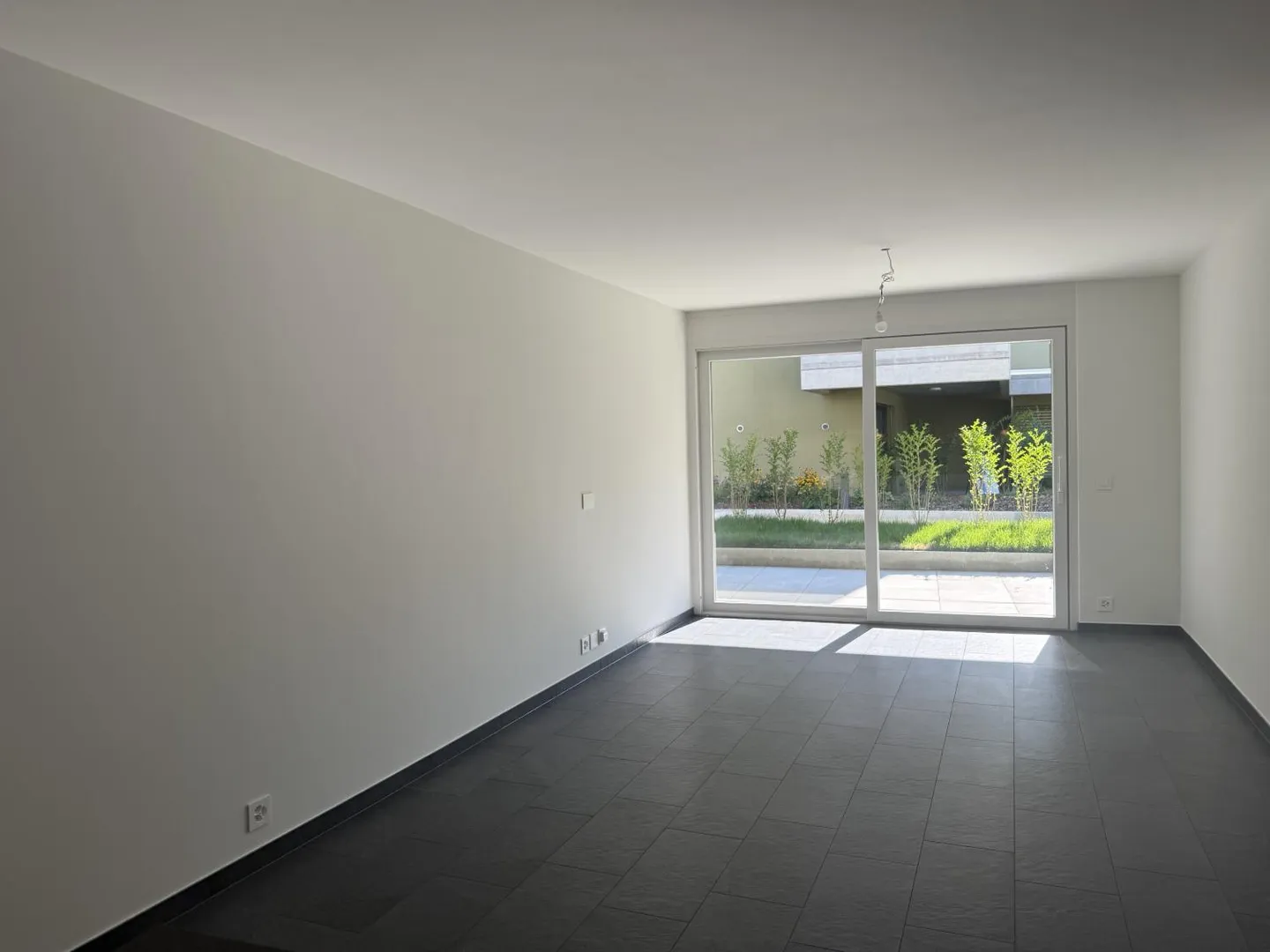 Nouvel Appartement avec Jardin - Photo 5 sur 11