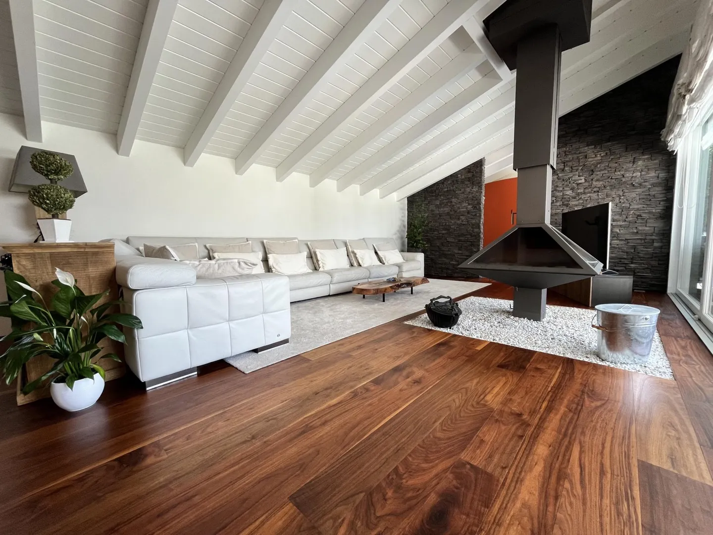 ESCLUSIVITÀ A MIES? PROPRIETÀ ECCEZIONALE DI 8 STANZE Off-Market - Foto 12 di 28