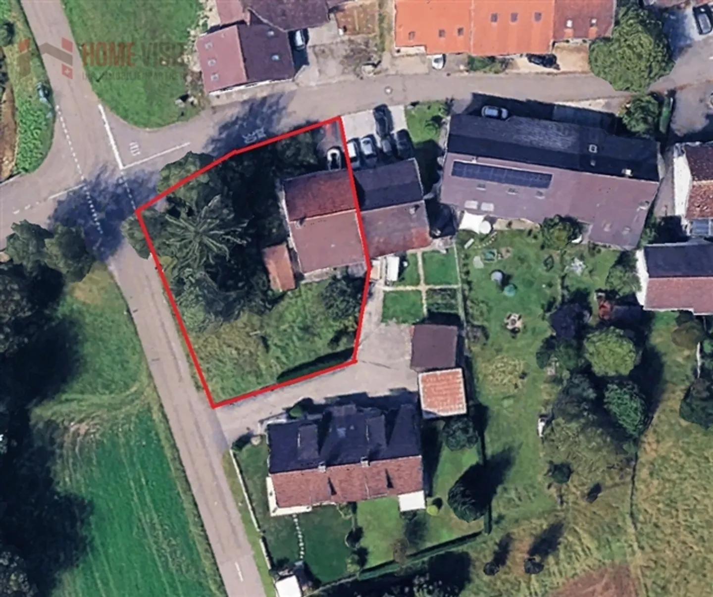 Terreno di sviluppo raro con progetto di casa multifamiliare pronto per la costruzione (AG) - Foto 1 di 6